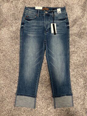 NWT Judy Blue Capri High Wasted Jeans With Tummy Control and Butt Lifting